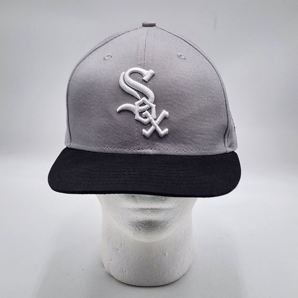 Chicago White Sox New Era 9Fifty SnapBack Adjustable Hat Gray Black Green